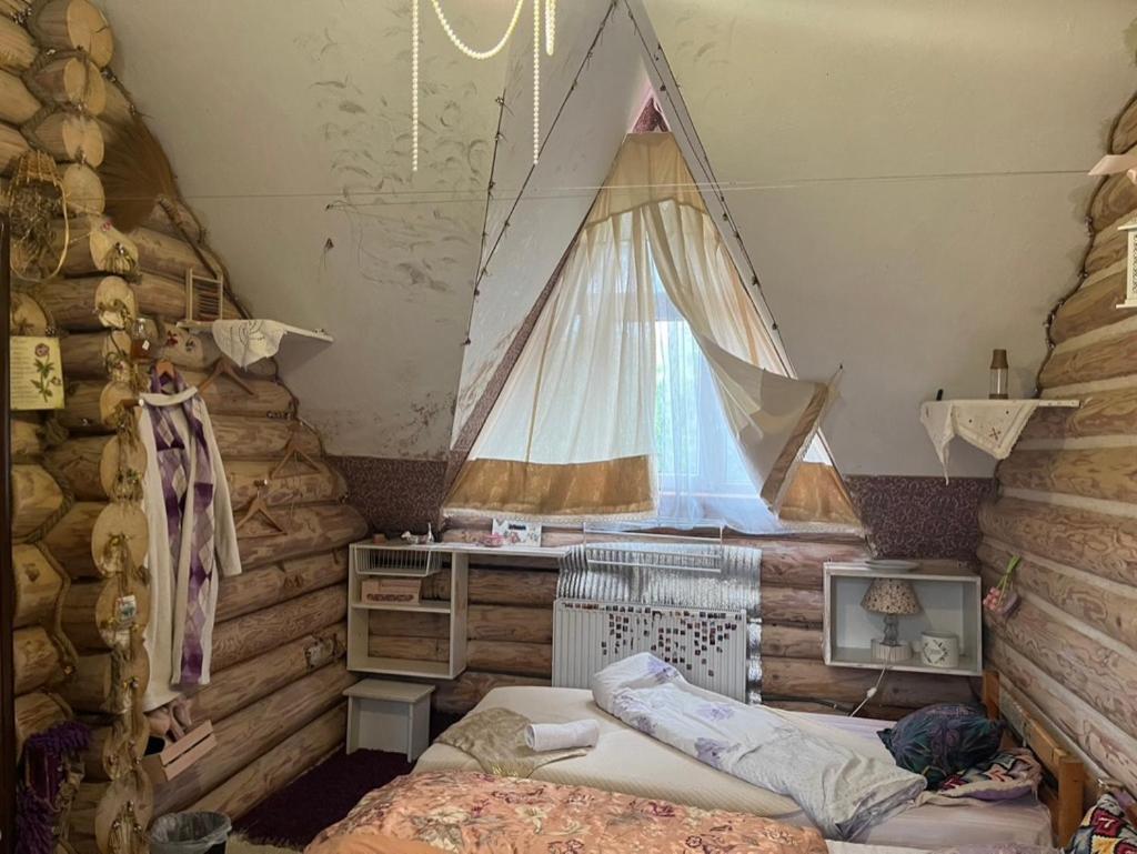 Hotel Piatkovskiy Pilipets エクステリア 写真