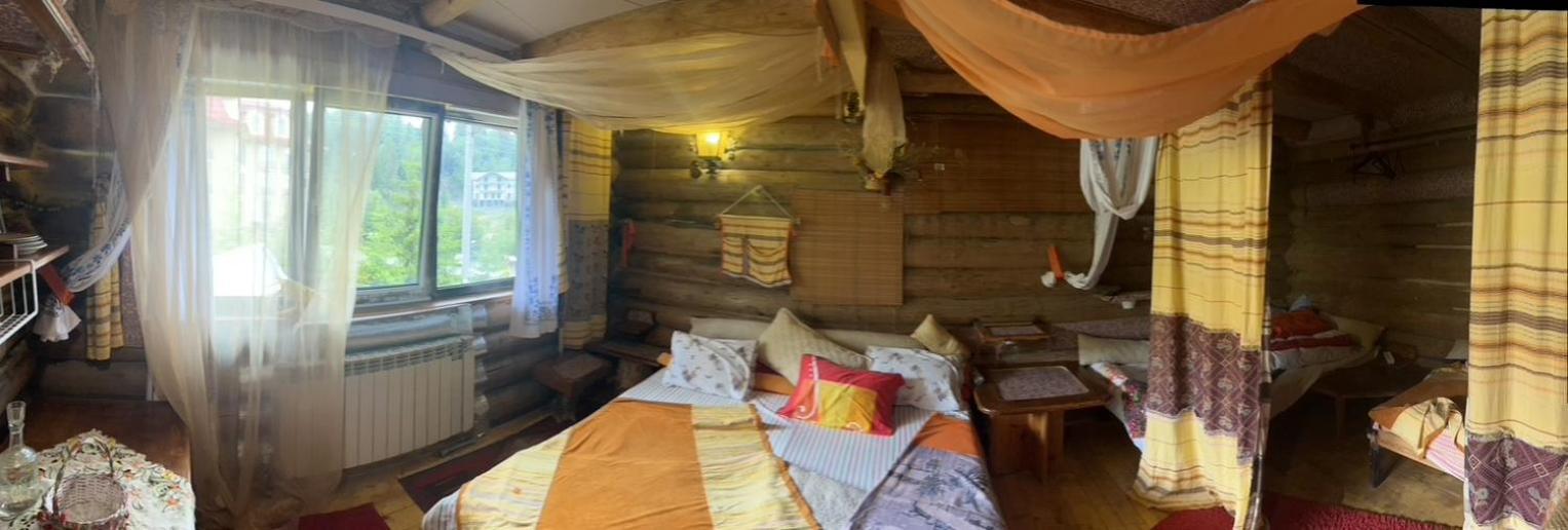 Hotel Piatkovskiy Pilipets エクステリア 写真