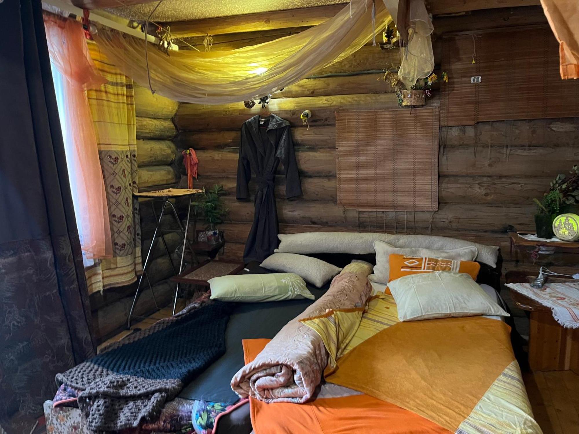 Hotel Piatkovskiy Pilipets エクステリア 写真